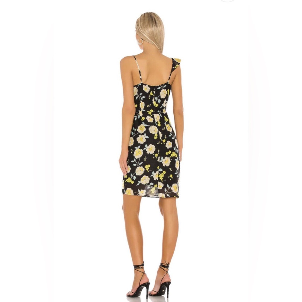 Cupcakes and Cashmere Ariadne Floral Ruffle Trim Dress NWT - Picture 2 of 9